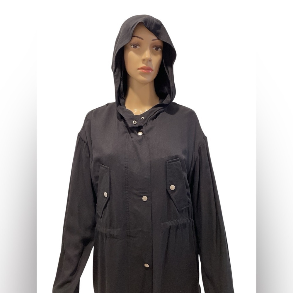 Love Tree Women's Black Hooded Jacket size Medium - Picture 2 of 5